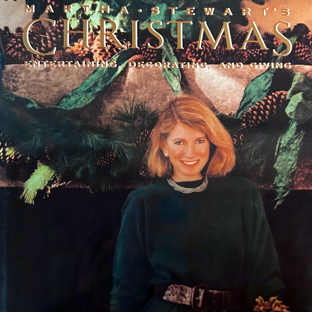 MARTHA STEWART’S CHRISTMAS COOKBOOK
First Edition 1989 RARE